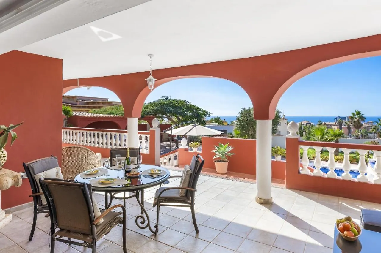 Villa Oleada By Villa Plus Costa Adeje  Costa Adeje (Tenerife)